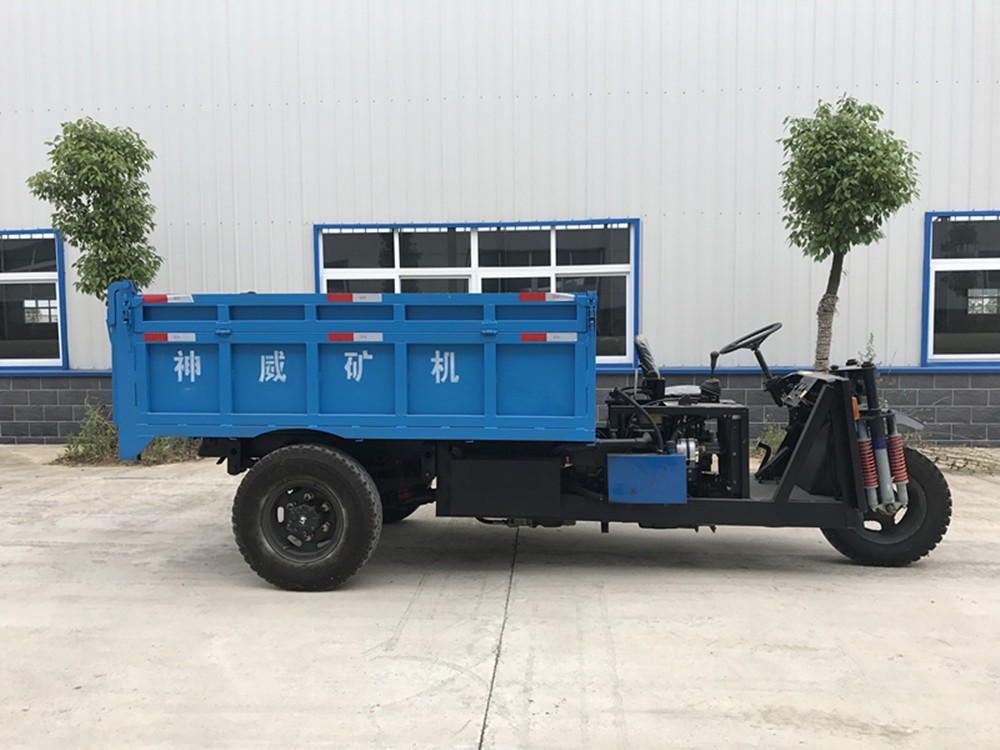 四缸三轮车 (1)_副本