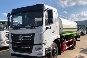 东风F5洒水车（12立方）