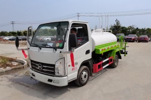 凯马1.3立方洒水车