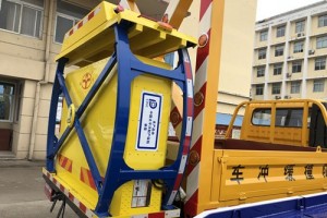 东风蓝牌防撞缓冲车