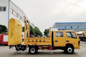 东风蓝牌防撞缓冲车