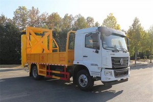 东风F5防撞缓冲车