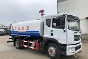 爆破抑尘洒水车