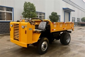 5吨四驱六轮矿车