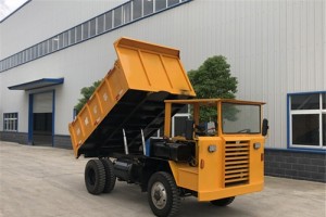 8吨六轮矿车