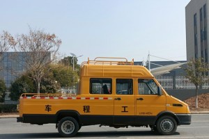 依维柯得意工程车（C照）